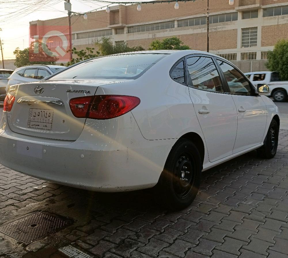 هیوندای ئەلەنترا